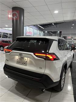 تويوتا راف 4